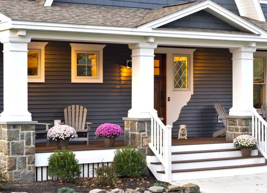 Красивый дизайн крыльца частного дома своими руками